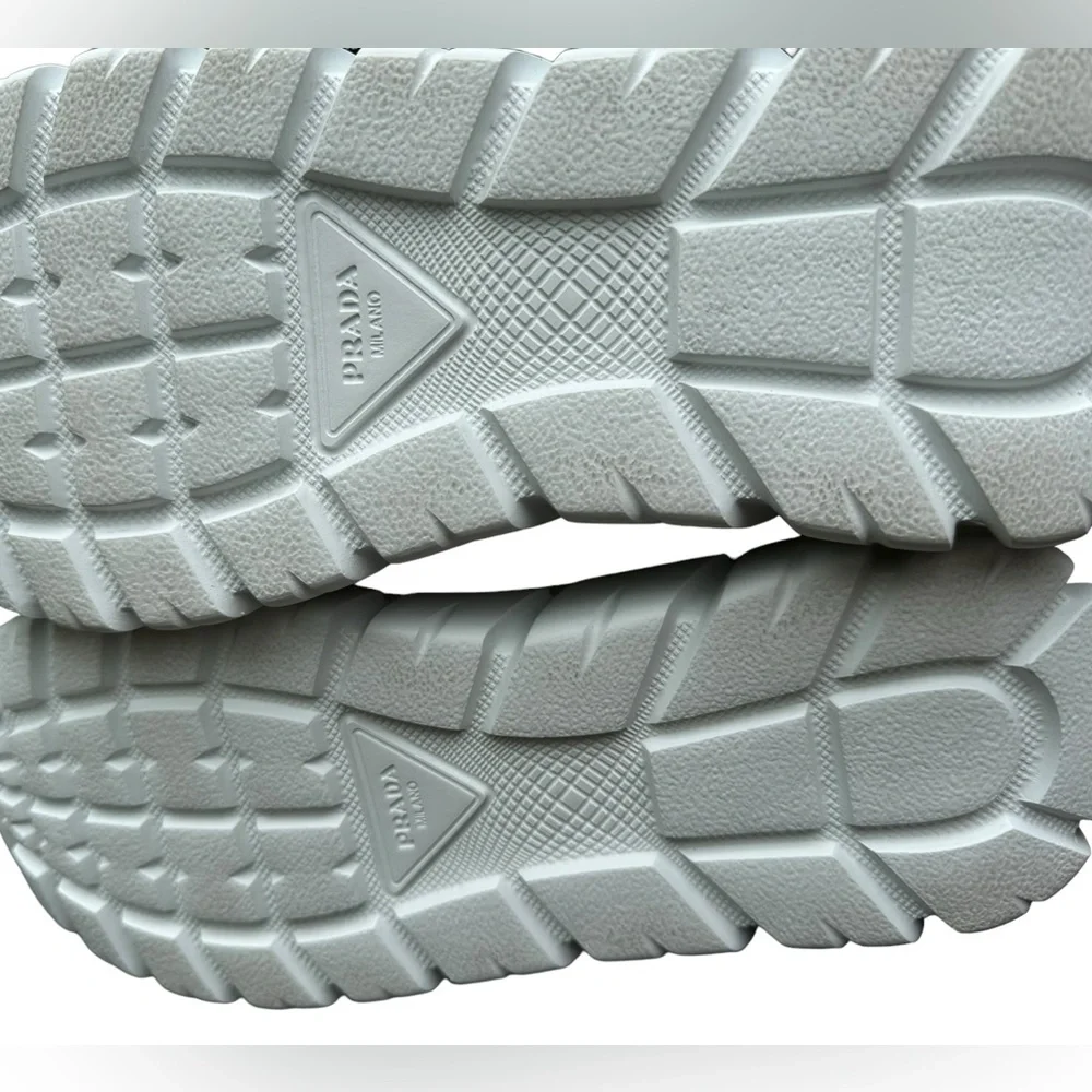 NWB PRADA***Nylon Lace-Up Mid-Top Sneakers****EU 39.5 US 9.5 $1020 - Picture 10 of 11